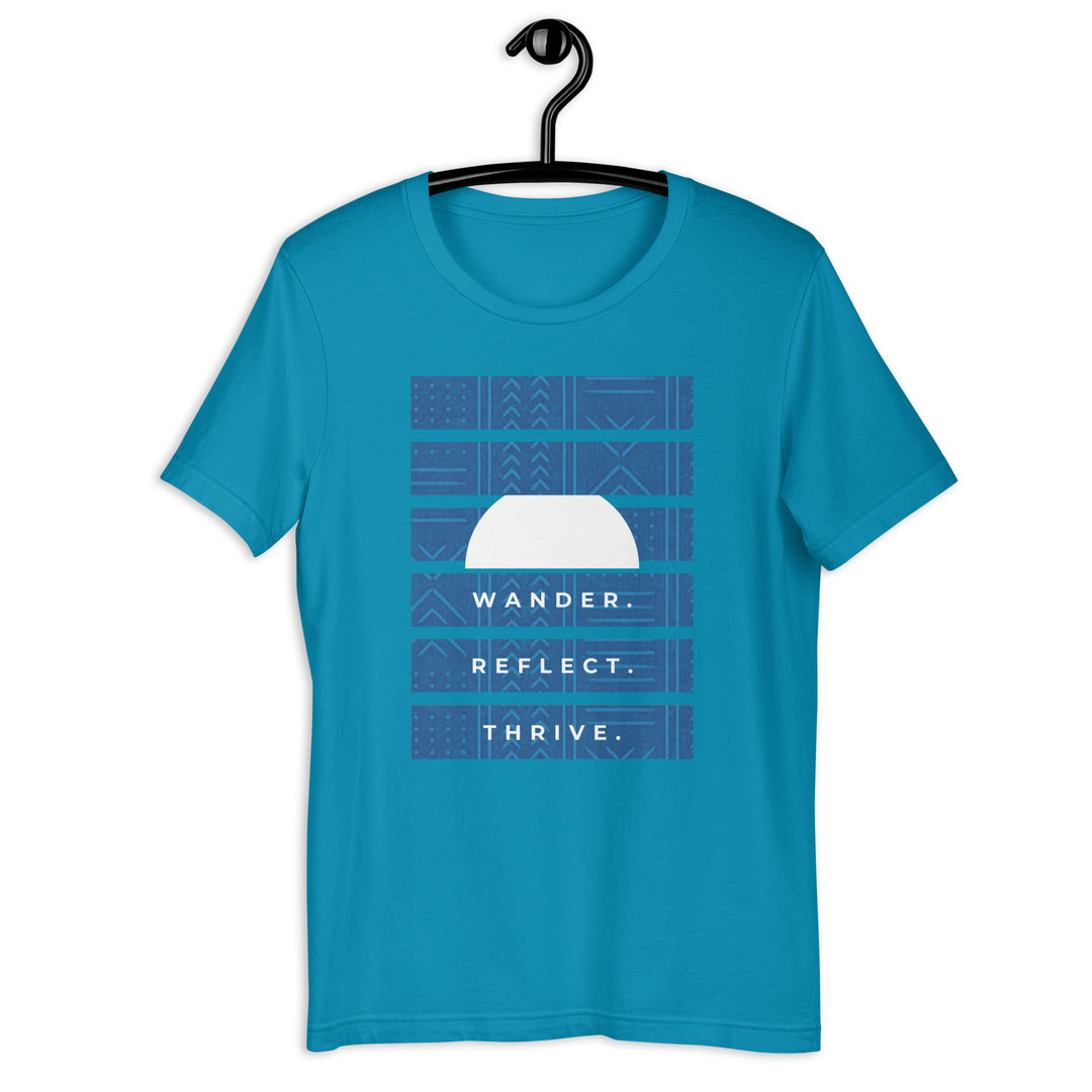 Unisex Ocean Blue Wander. Reflect. Thrive. T-Shirt – Travel